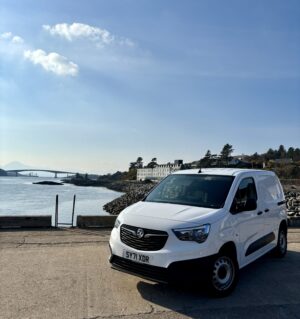Medium Hire Car